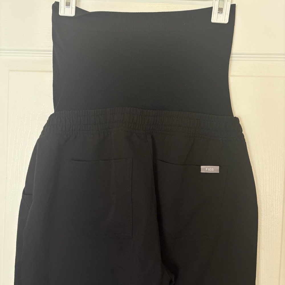 FIGS Women's Black Zamora Maternity Jogger Scrub Pants Small/Tall Full Panel - Picture 6 of 10